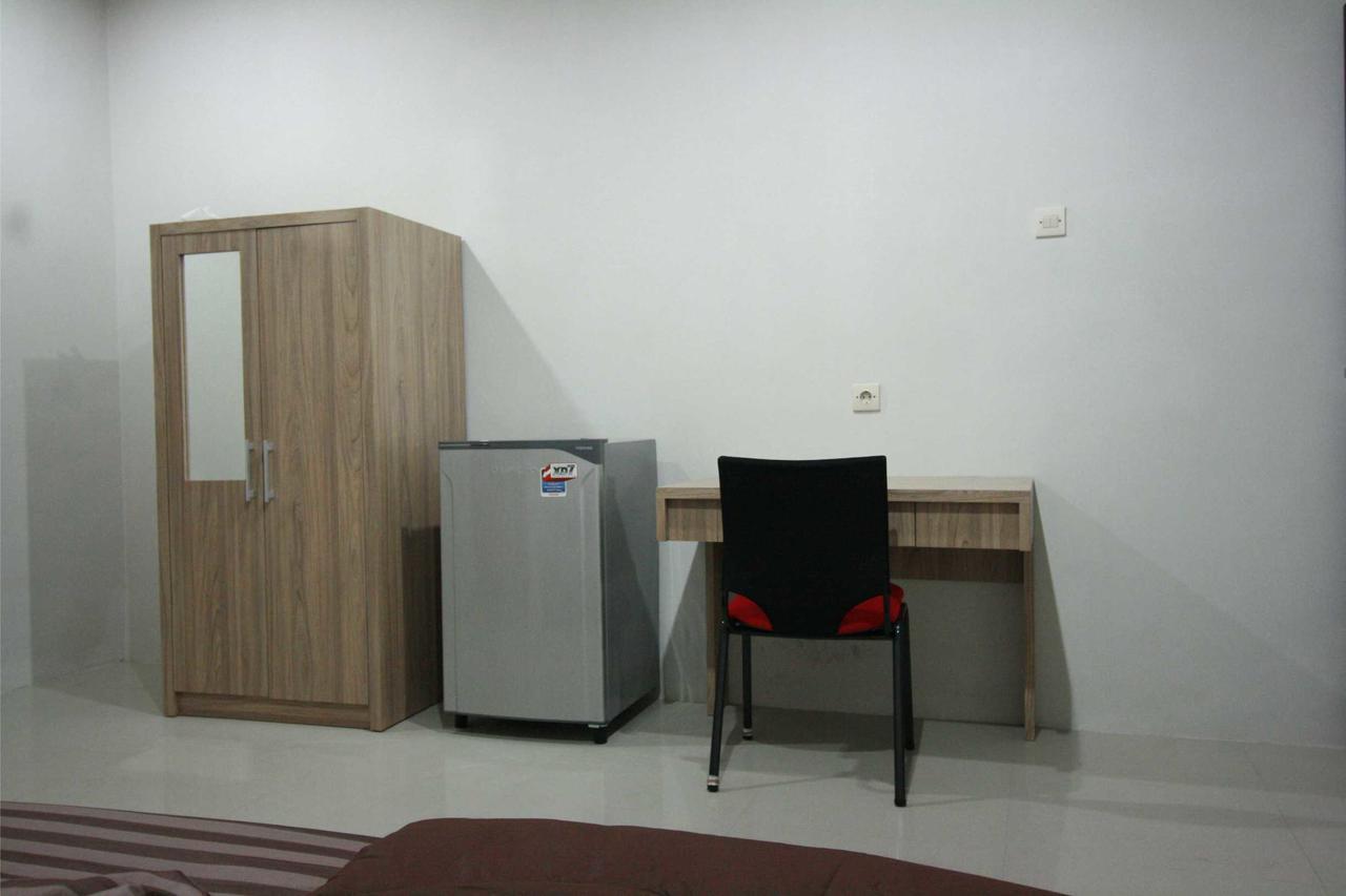 Dparagon Medokan Ayu Otel Surabaya Dış mekan fotoğraf